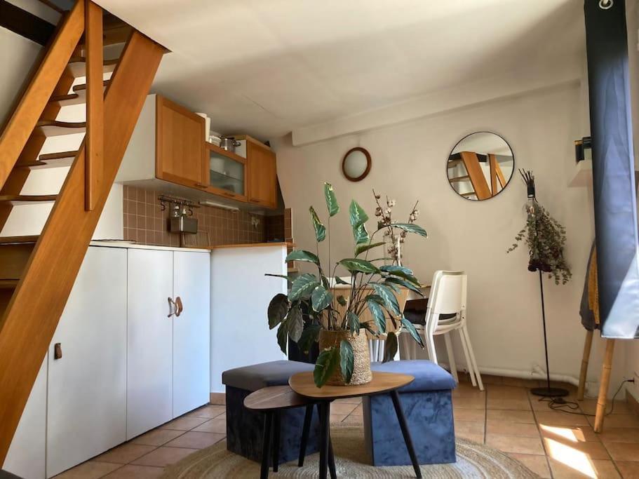 Romantic Apartment Saint-Germain-Des-Pres Paris Exterior photo